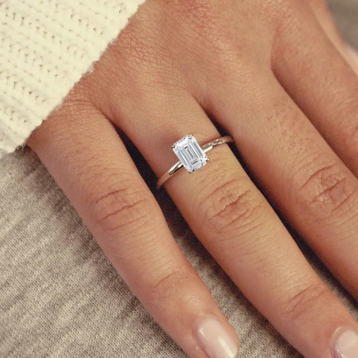 Klassik Emerald 1,00 ct. mit Labordiamant