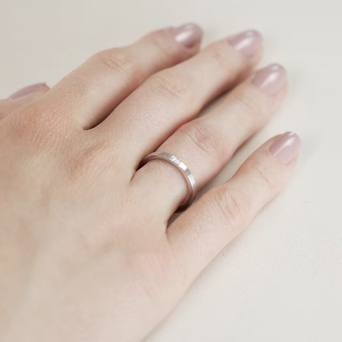 Bague de Tension Princesse 0,04 ct.