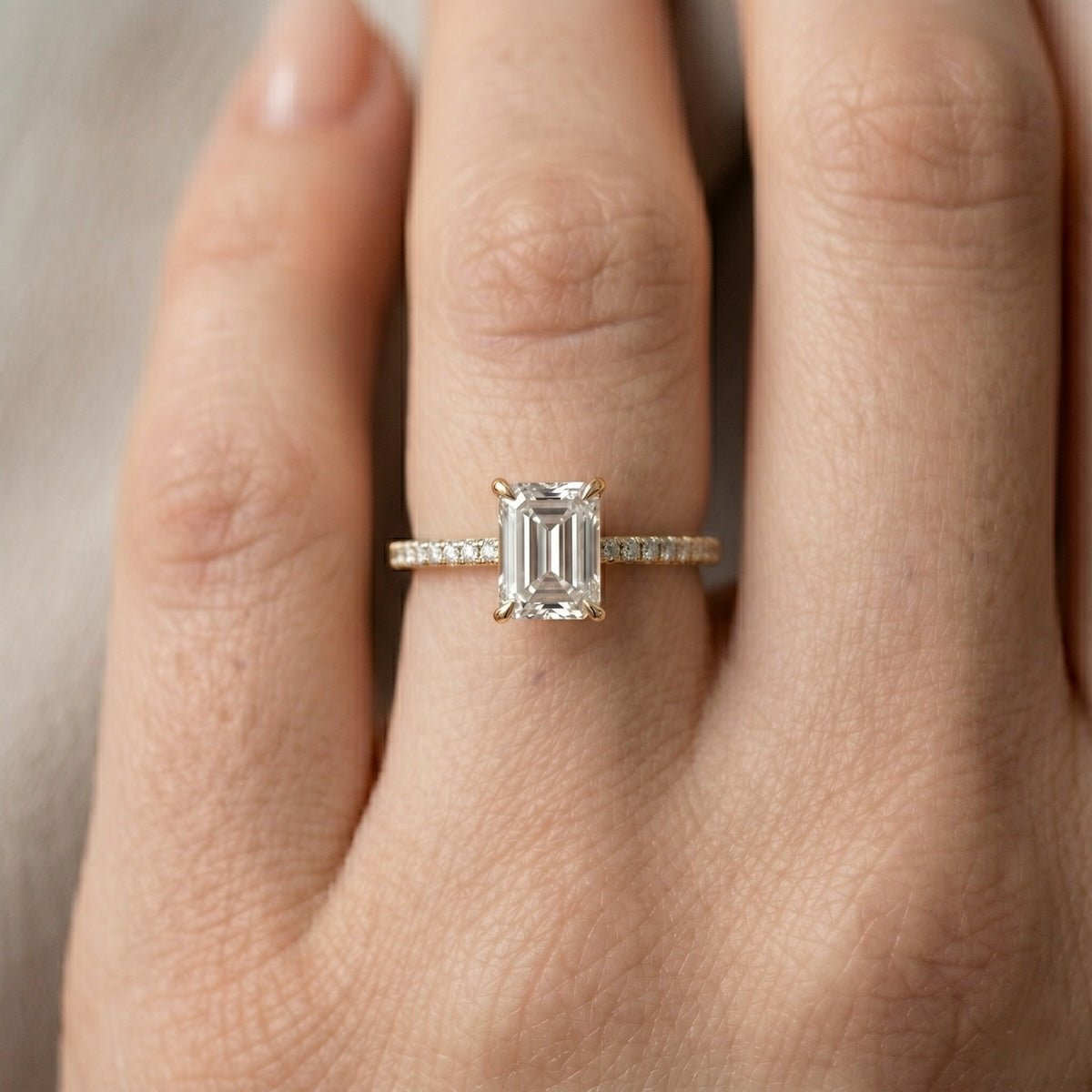 Emerald Pavé